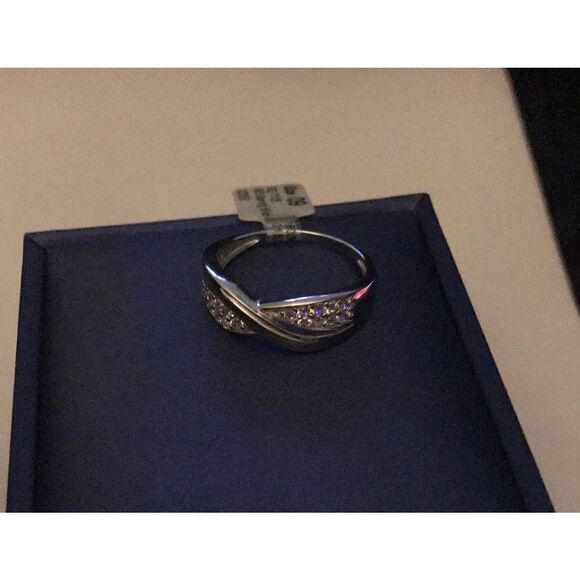 1 Ct Pave Round Cut Sim Diamond Crossover Band Ring Sz 9~Platinum/925 SS - Picture 2 of 3